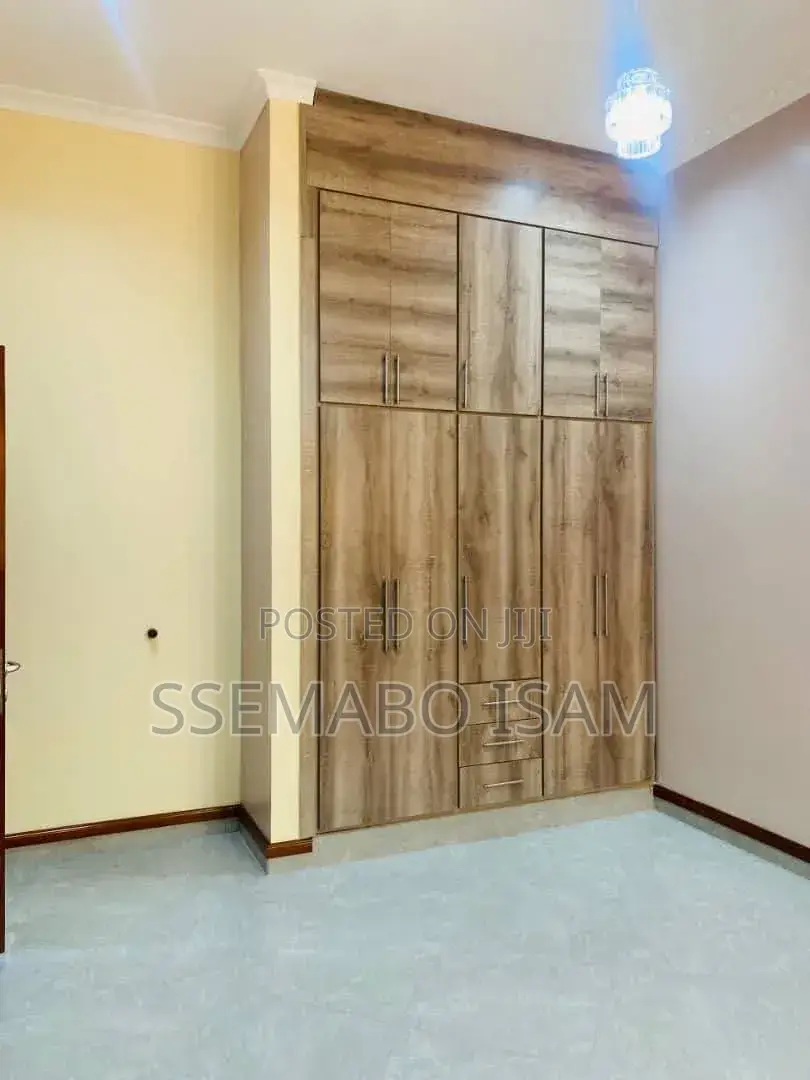 3bdrm House in Standalone Ntinda, Central Division for rent in Central Division