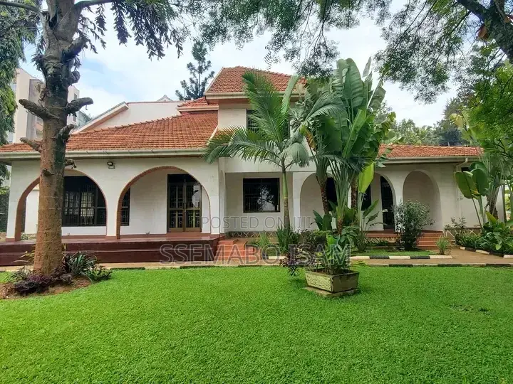 3bdrm House in Standalone Kisaasi, Central Division for rent in Central Division