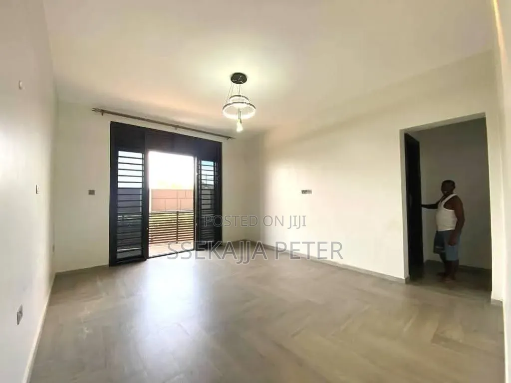 2bdrm House in Kisaasi, Central Division for rent in Central Division