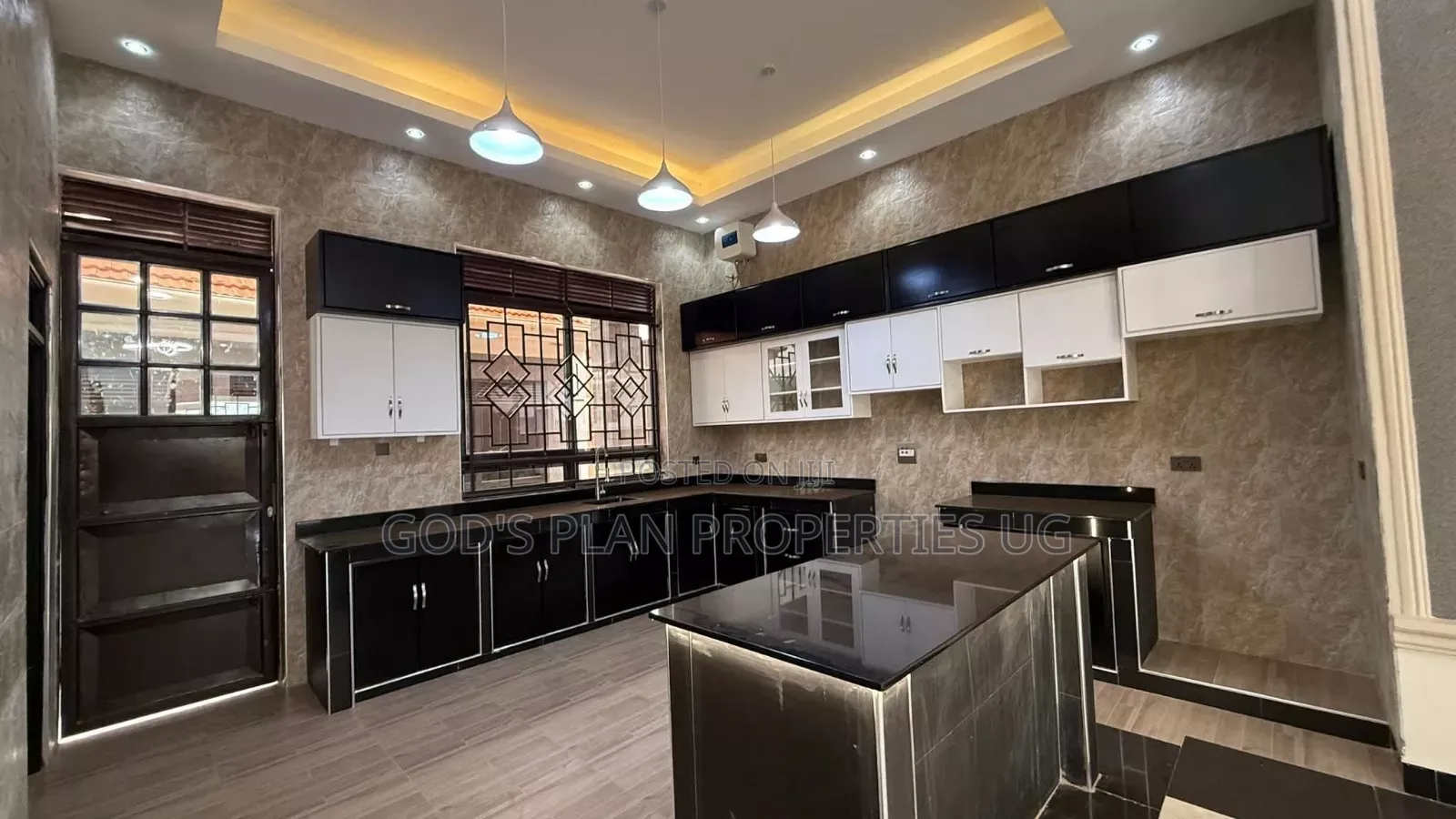 Furnished 4bdrm Duplex in Ntinda Estate, Central Division for rent in Central Division