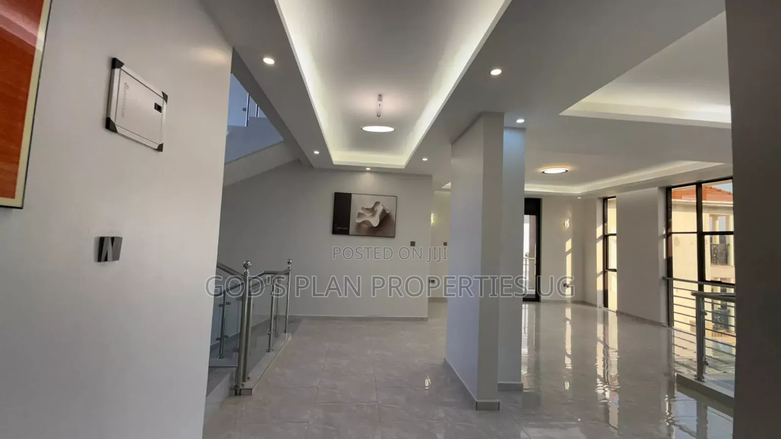 5bdrm Duplex in Nakawa Estate, Central Division for rent in Central Division