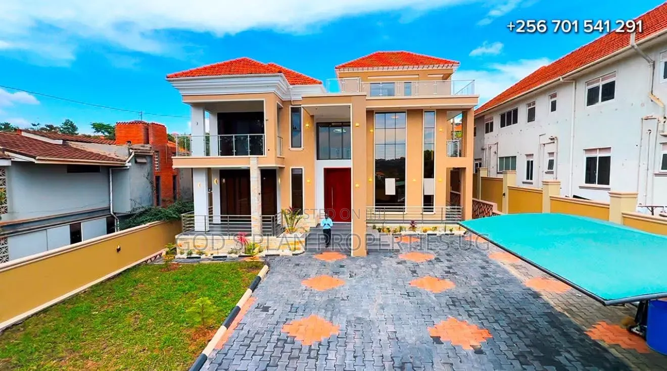 5bdrm Duplex in Nakawa Estate, Central Division for rent in Central Division