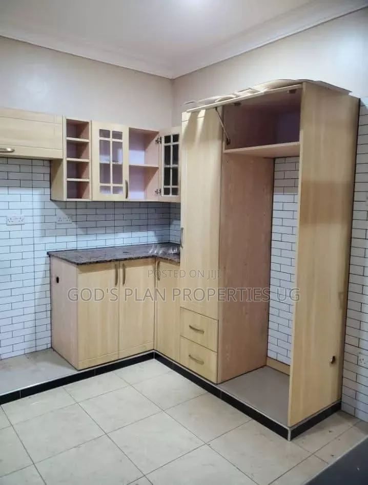 1bdrm Apartment in Mengo Estate, Central Division for rent in Central Division
