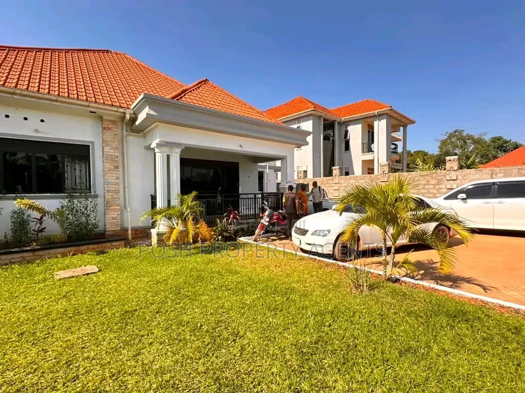 4bdrm Bungalow in Kitende, Central Division for rent in Central Division