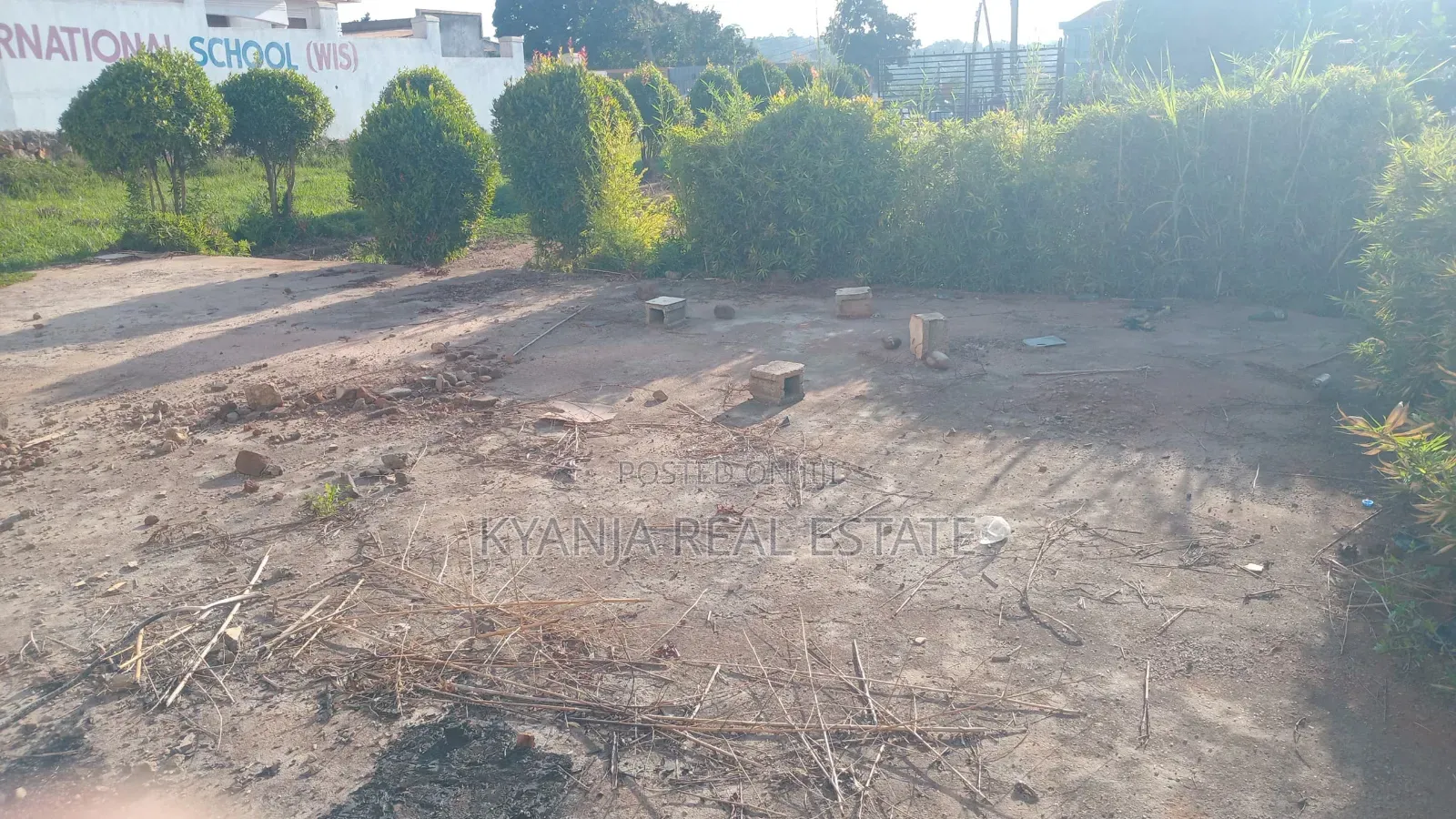 Kyanja 30 Decimals Commercial Rent on Road. in Kawempe