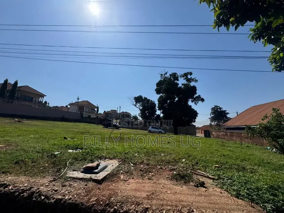 57decimals Prime Commercial Land for Sale in Lukuli-Konge Road in Makindye