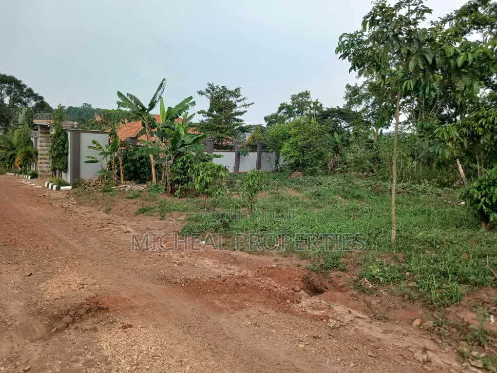 100ft by 100ft for Sell Kasangati Nalusuga at 100m in Kawempe