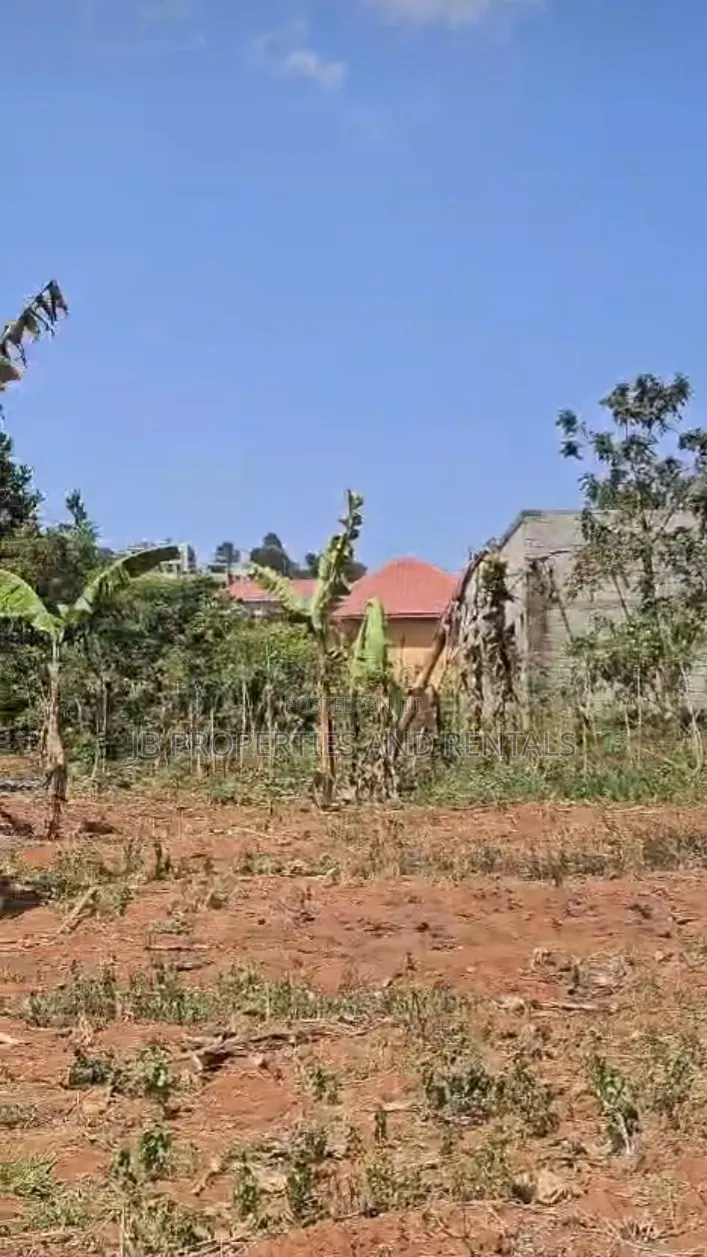 Plot on Sale Located at Entebbe Road Near St Mary's Kitende in Katabi