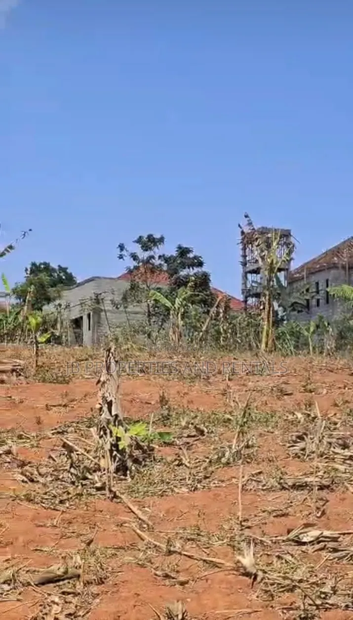 Plot on Sale Located at Entebbe Road Near St Mary's Kitende in Katabi