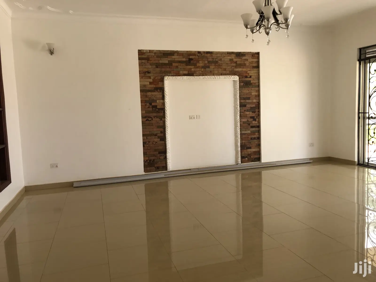 Furnished 5bdrm House in Kira, Kampala for Sale in Kampala