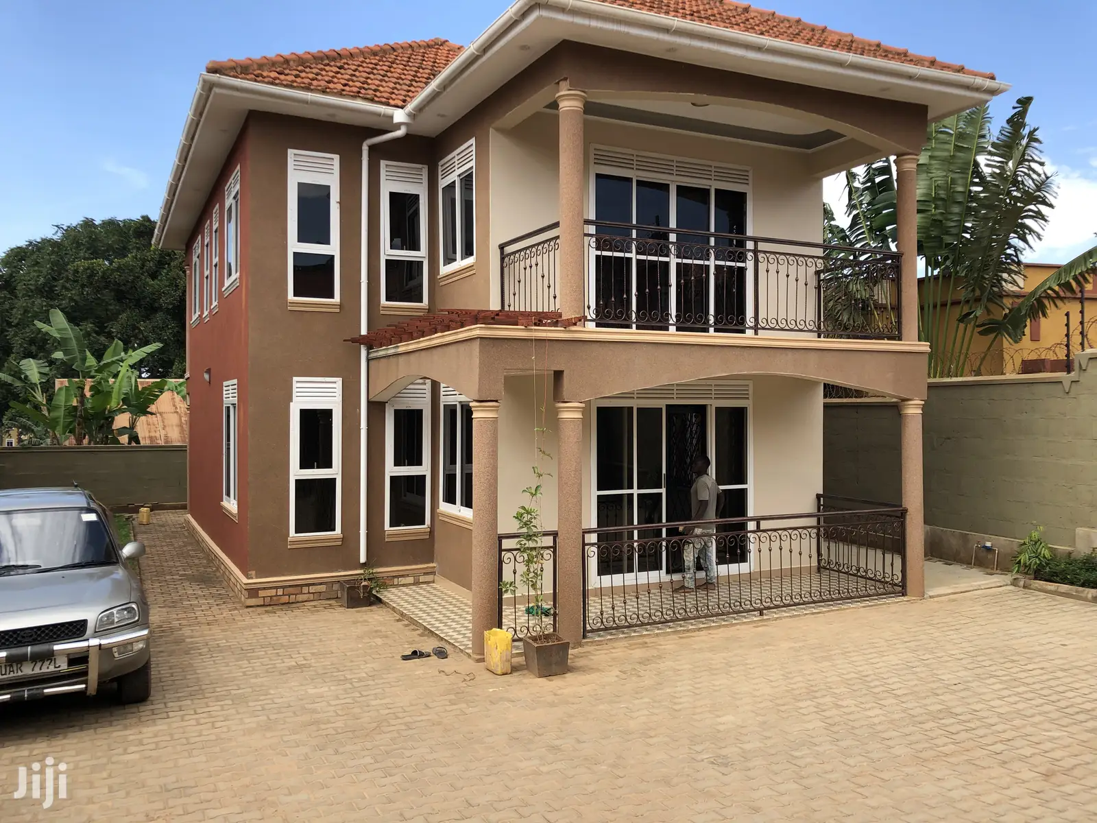 Stylish Home in Naalya on Sell in Kampala