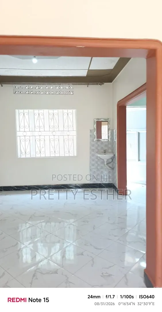 Furnished 3bdrm House in Kyengera, Central Division for sale in Central Division