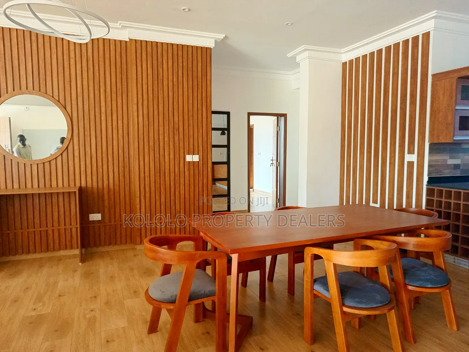 3bdrm Apartment in Kololo, Central Division for sale in Central Division
