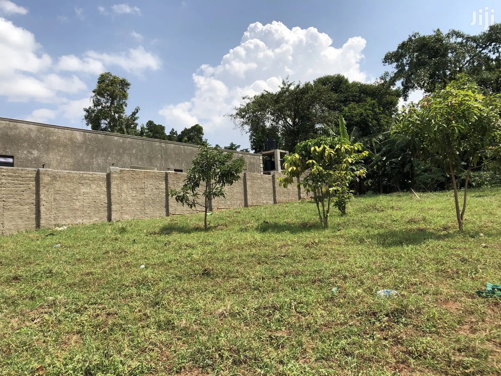 Kira Amazing Plot Near the Main Road on Sell in Kampala