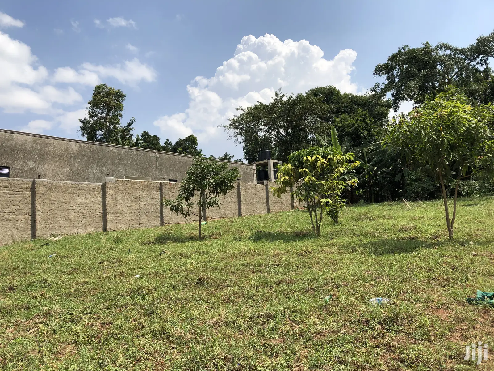 Kira Amazing Plot Near the Main Road on Sell in Kampala