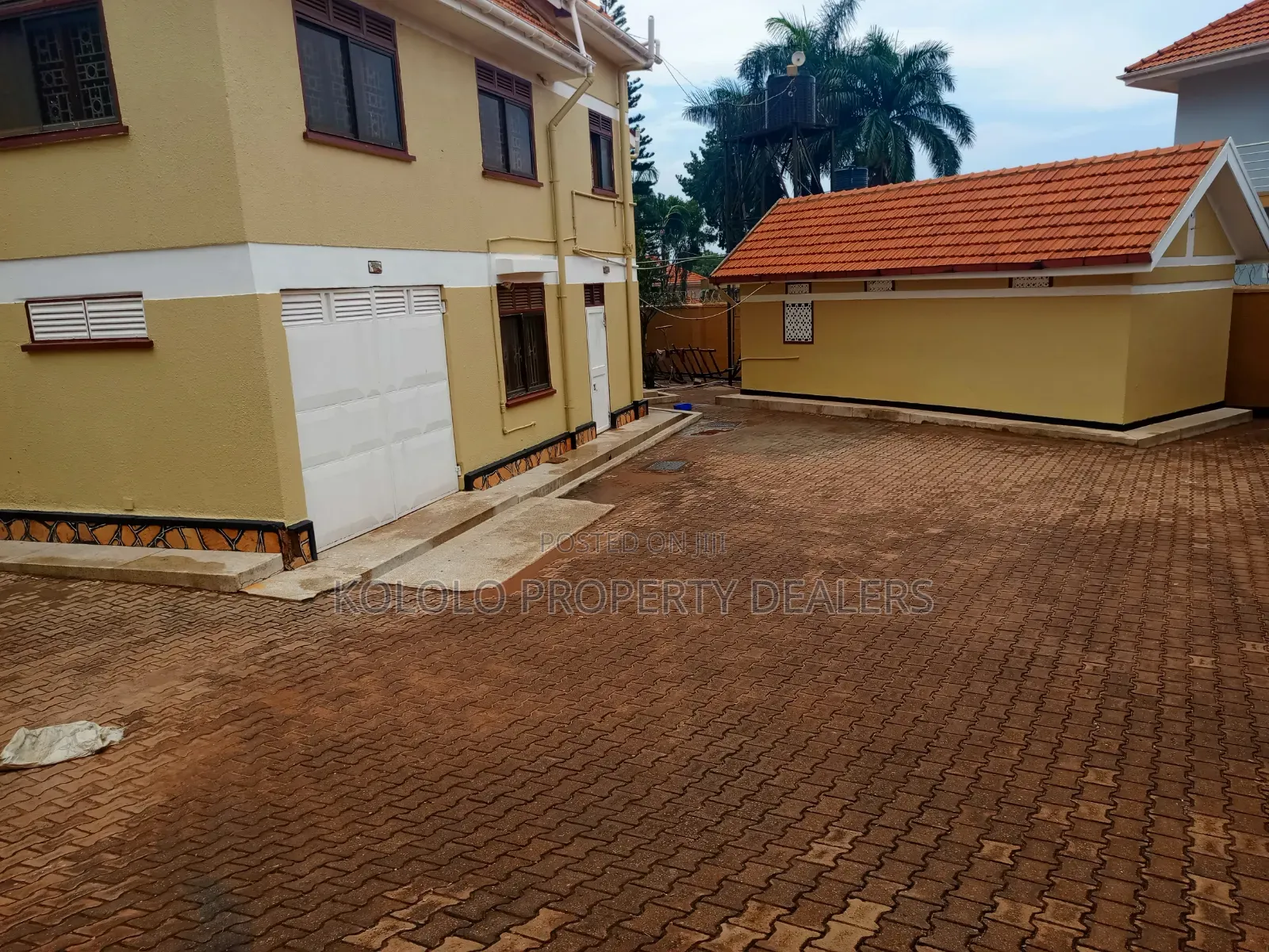 4bdrm Duplex in Naguru, Central Division for rent in Central Division