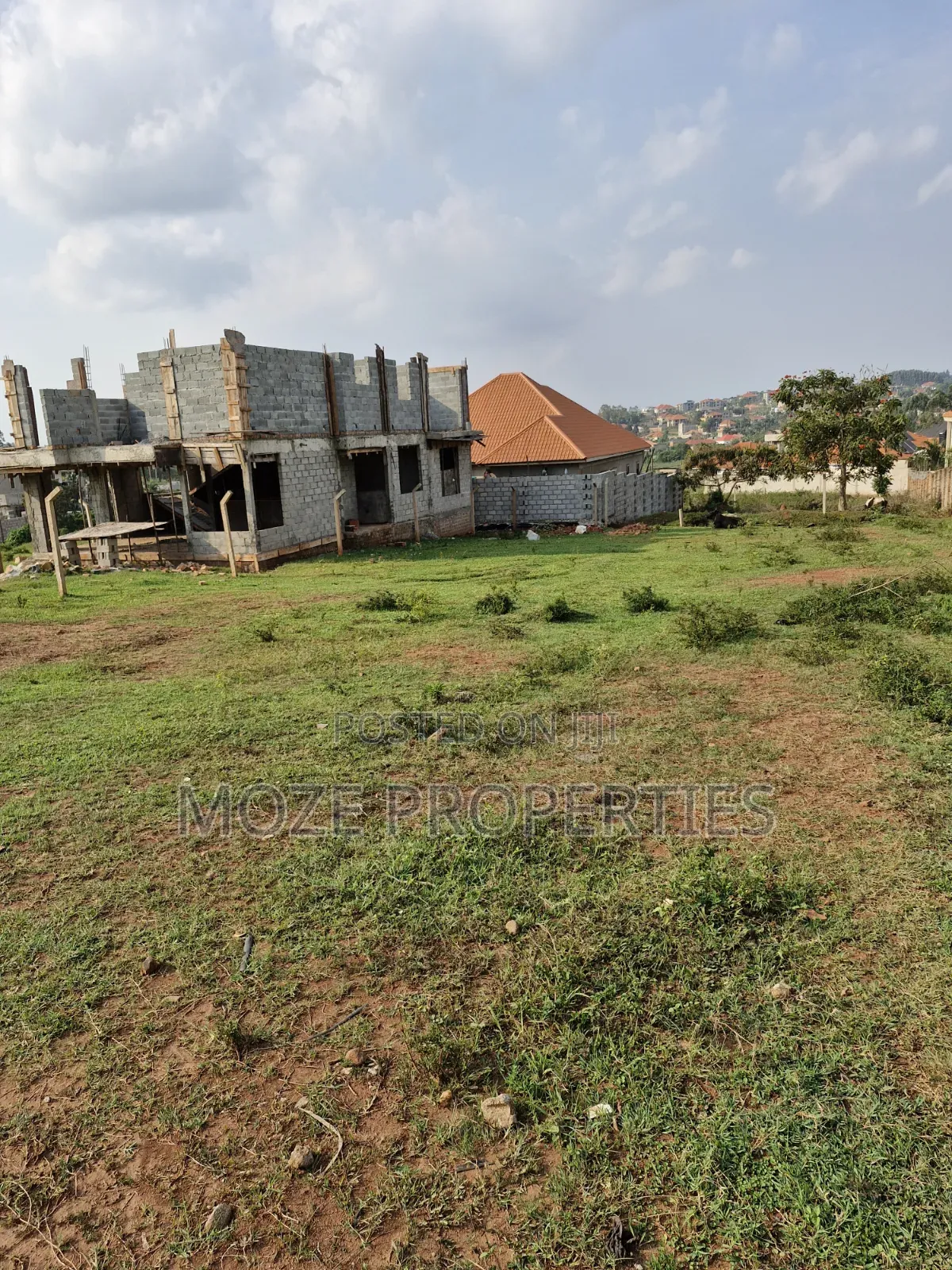 Kira Nsasa 100*100 Plot for Sale. in Central Division