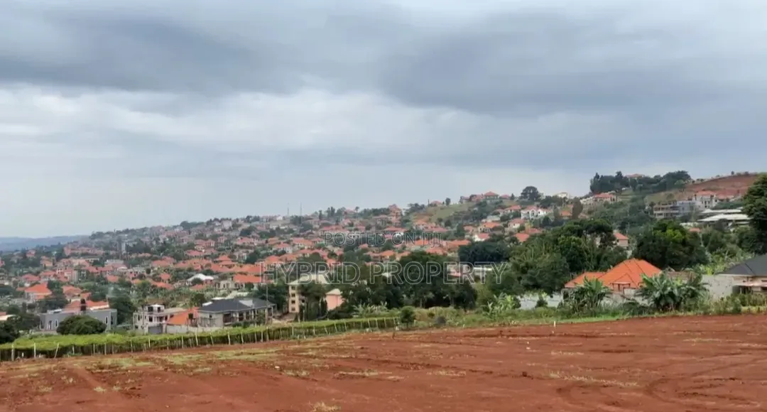 Prime Plots for Sale at Bwebajja Arkright Modern Estate~Entebbe Road. in Ssisa