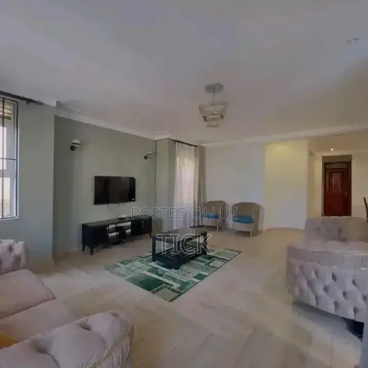 5bdrm Apartment in Muyenga, Makindye for rent in Makindye