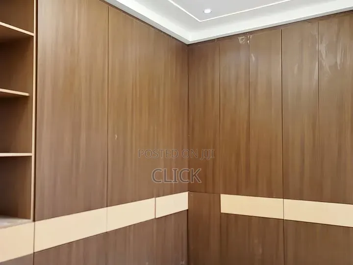 5bdrm Duplex in Muyenga, Makindye for rent in Makindye