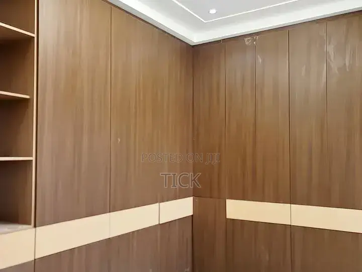 5bdrm Duplex in Muyenga, Makindye for rent in Makindye
