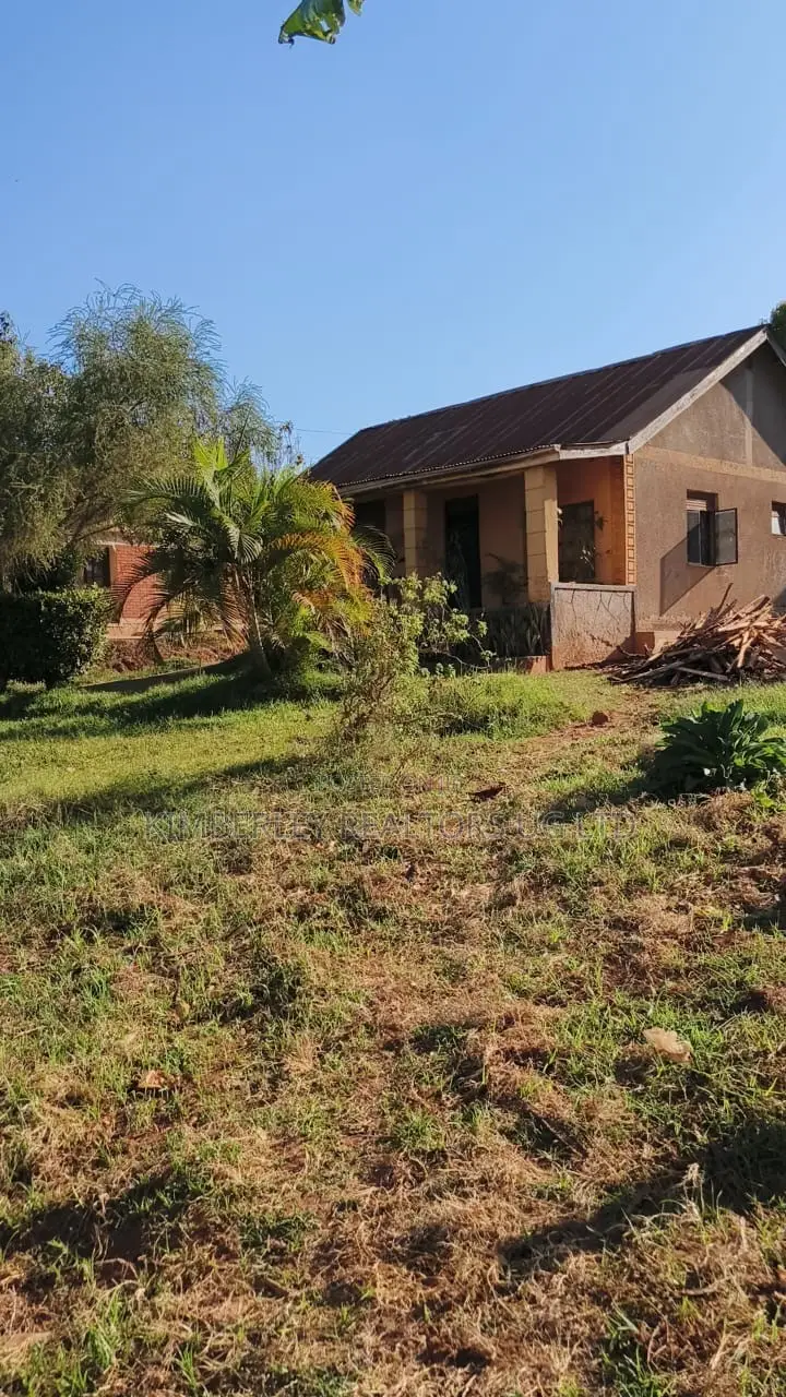 🔥🔥 15 Commercial Decimals of Prime Land for Sale in Kawempe Ttula! 🔥🔥 in Kawempe