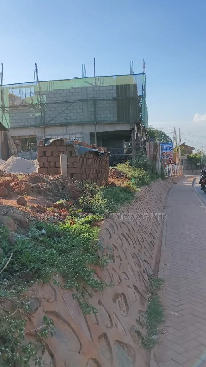 🔥🔥 Prime Commercial Plot for Sale in Kawempe Ttula! 🔥🔥 in Kawempe