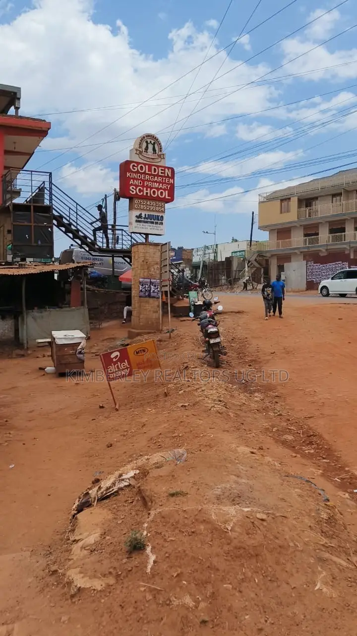 🔥🔥 14 Shops for Sale in Bombo Road, Kawempe! 🔥🔥 in Kawempe