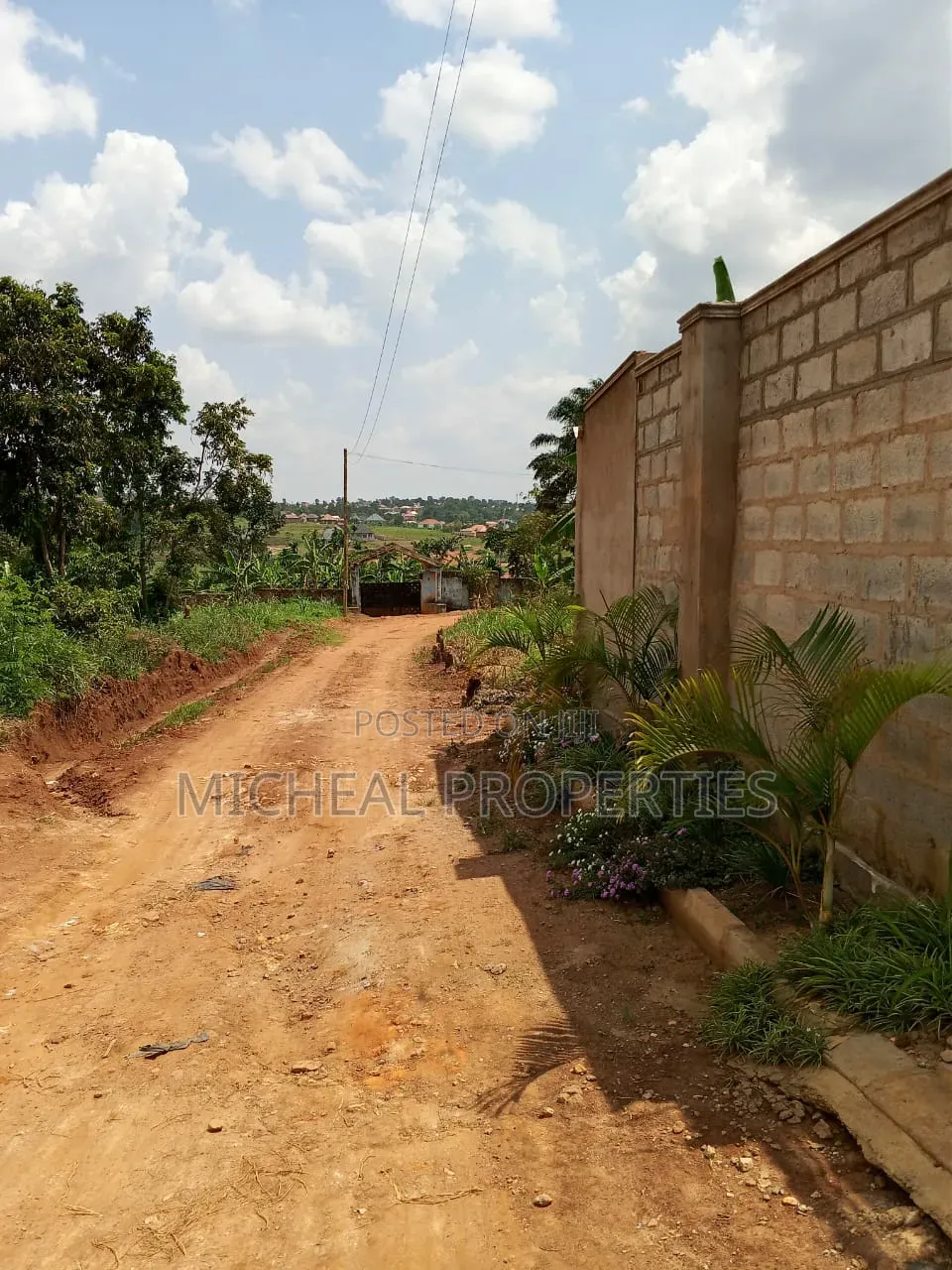 Plot for Sell Masoli Gayaza Rd at 85m in Kawempe