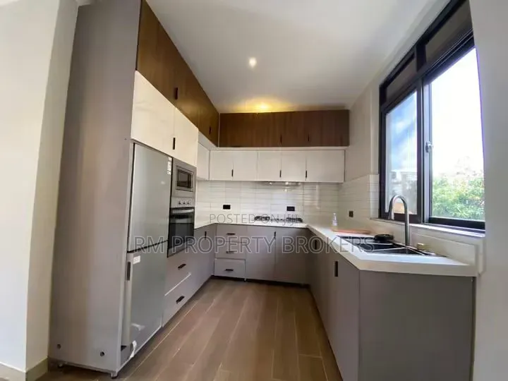 3bdrm Apartment in Muyenga, Central Division for rent in Central Division