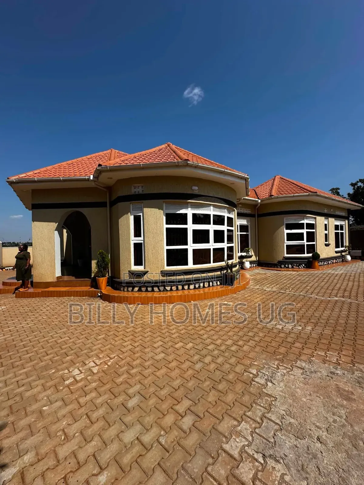 5bdrm Bungalow in Kira for sale in Kira