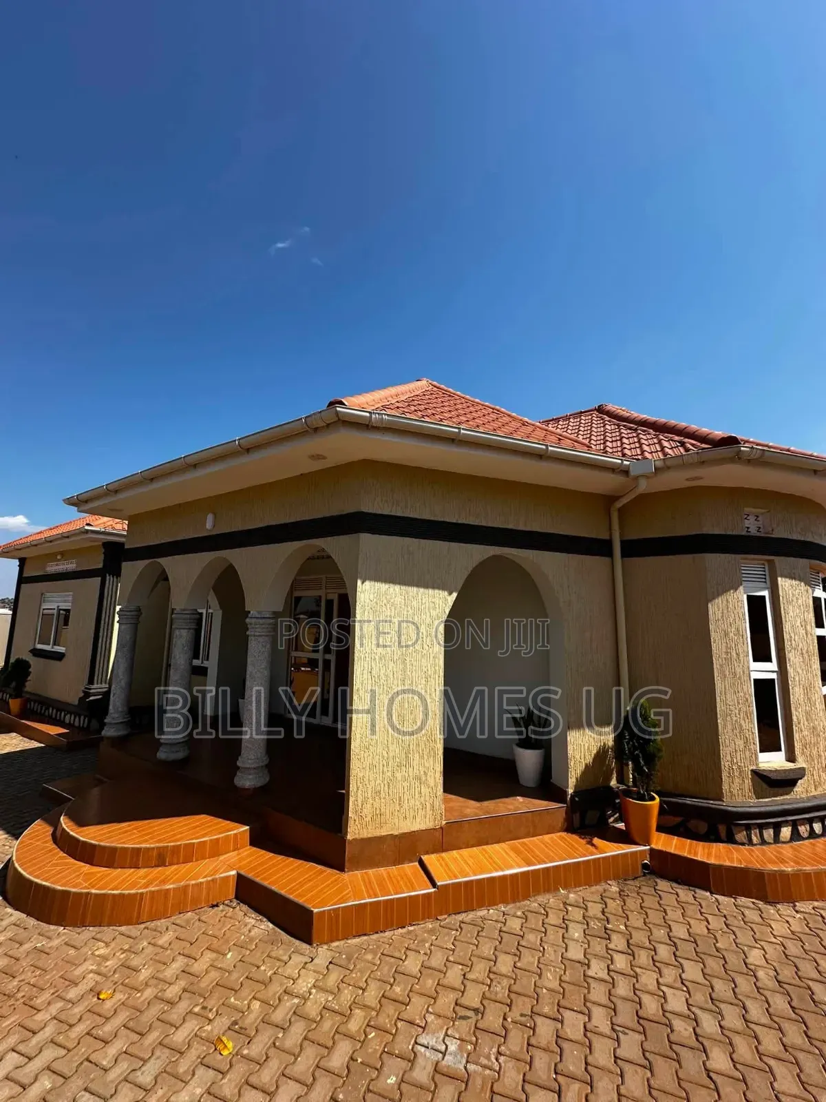 5bdrm Bungalow in Kira for sale in Kira