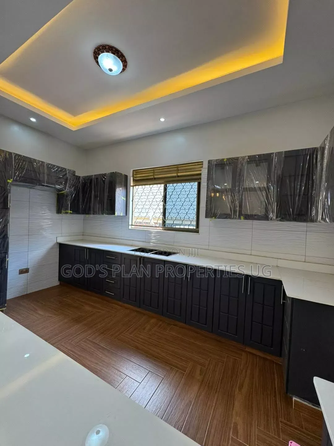 3bdrm Apartment in Kiwafu, Central Division for rent in Central Division
