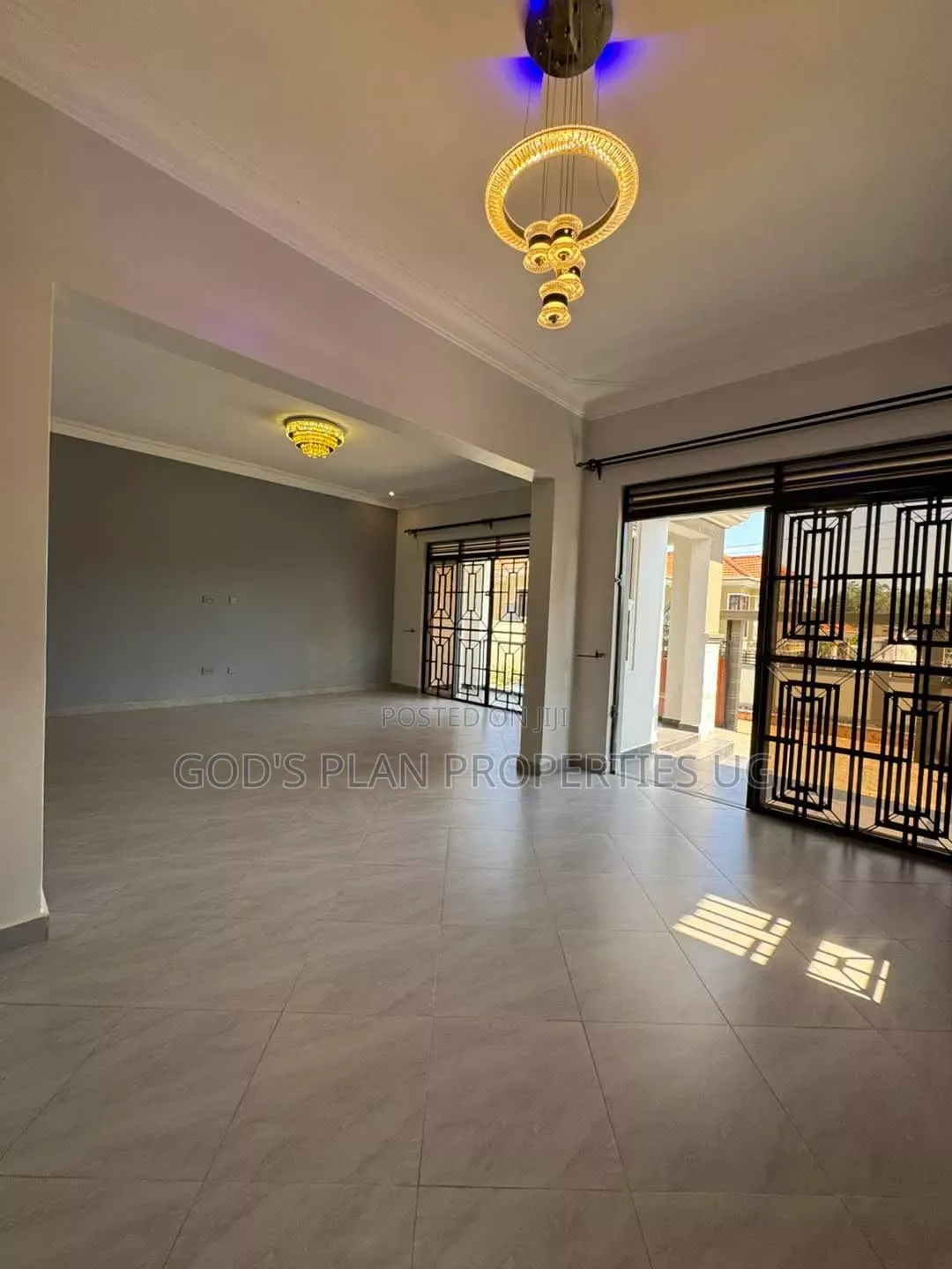 3bdrm Apartment in Mbuya Bugolobi, Central Division for rent in Central Division