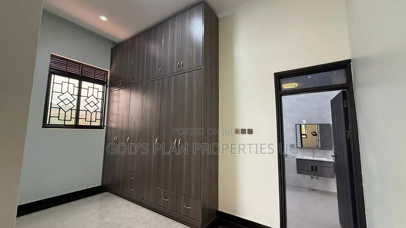 2bdrm Apartment in Muyenga Estate, Central Division for rent in Central Division