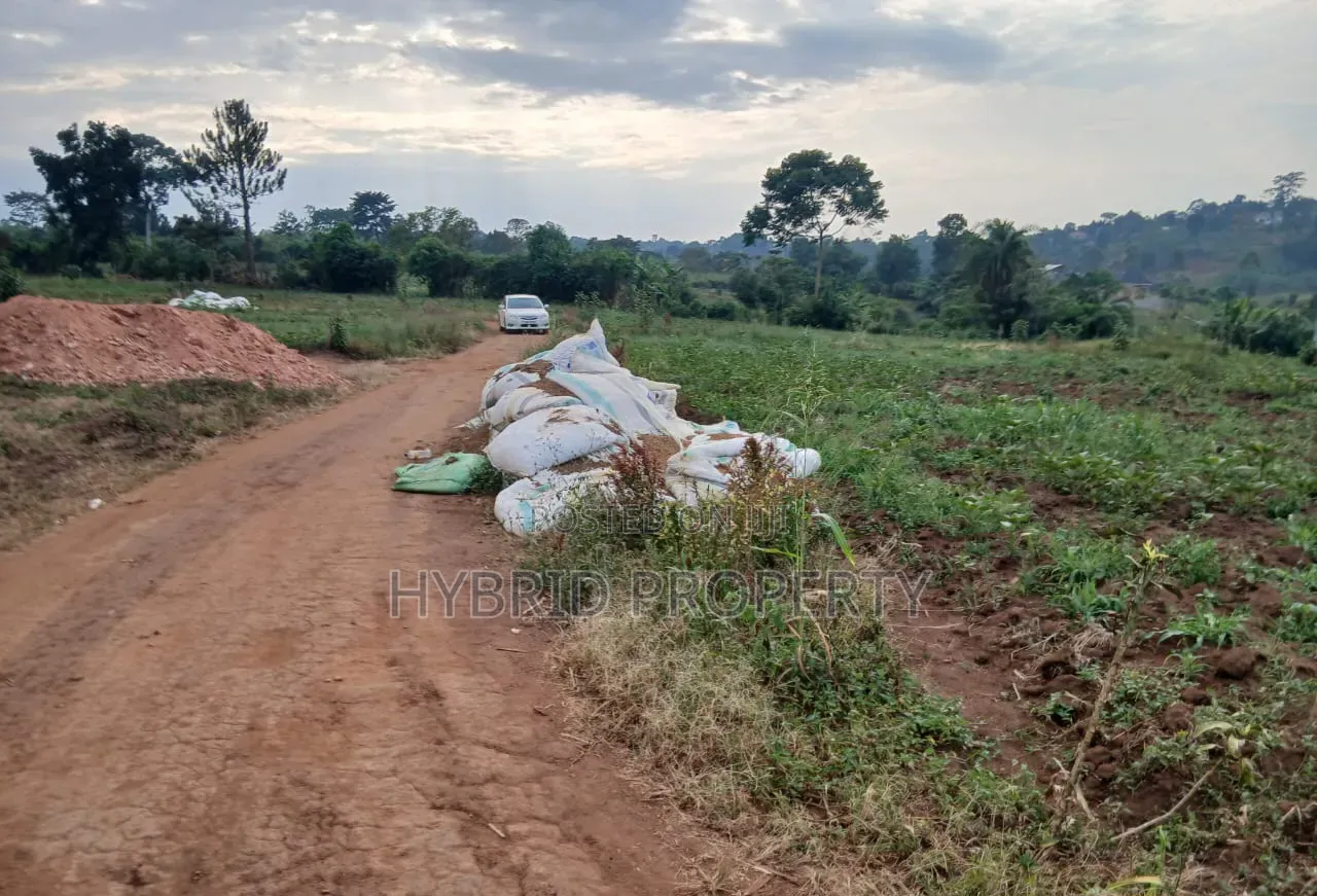 Prime Plots for Sale at Busukuma Land Estate Along Gayaza Road. in Busukuma
