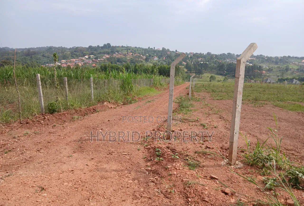 Prime Plots for Sale at Gayaza~Busukuma Elite Land Estate~Gayaza Road. in Busukuma