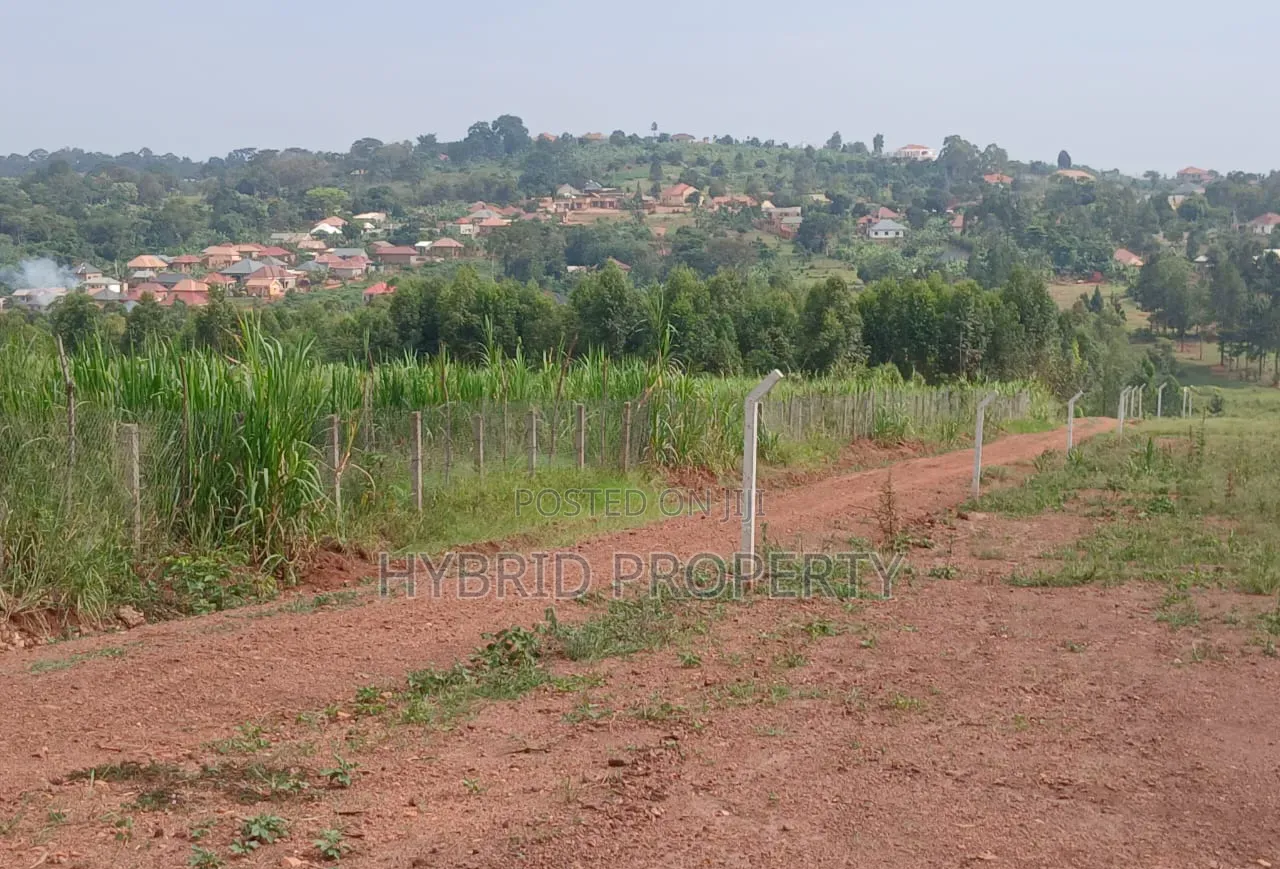 Prime Plots for Sale at Gayaza~Busukuma Elite Land Estate~Gayaza Road. in Busukuma