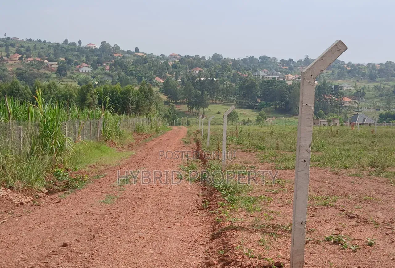 Prime Plots for Sale at Gayaza~Busukuma Elite Land Estate~Gayaza Road. in Busukuma