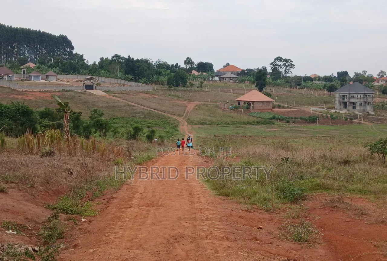 Prime Plots for Sale at Gayaza~Kiwenda Balita Elite Estate~Gayaza Road in Busukuma