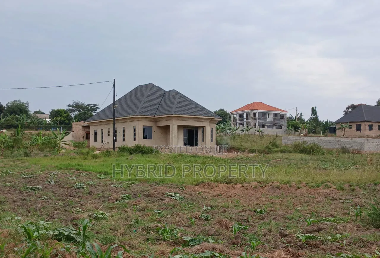 Prime Plots for Sale at Gayaza~Kiwenda Luunga Divine Estate~Gayaza Rd. in Busukuma