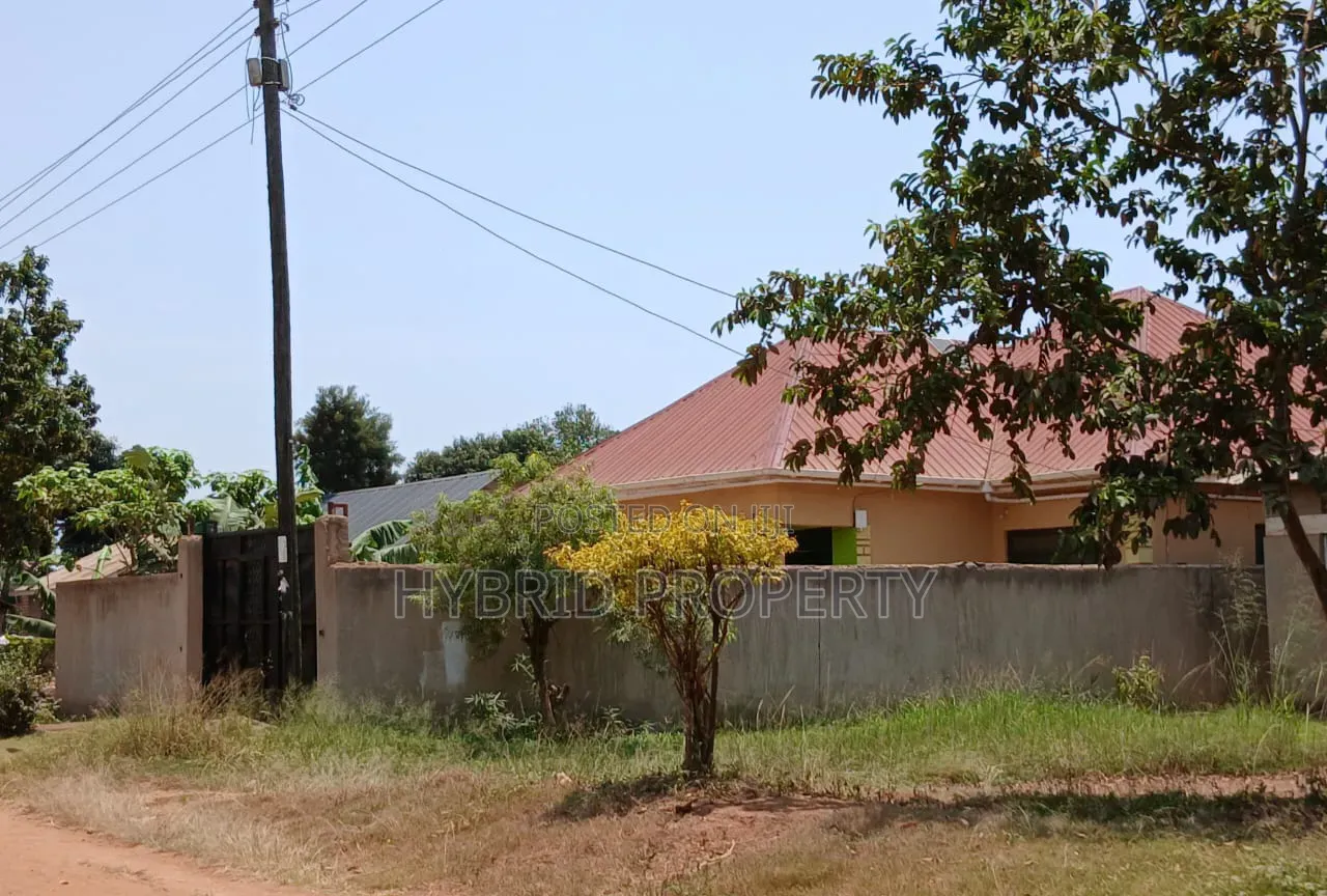 Prime Plots for Sale at Busiika~Kabeembe Land Estate Along Gayaza Road in Kalagala