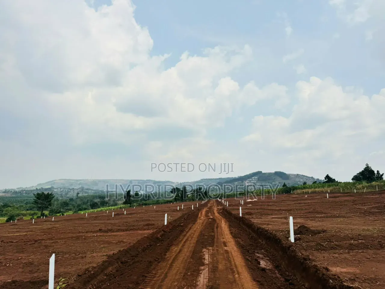 Prime Plots for Sale at Kampiringisa~Muyira Modern Estate~Masaka Road. in Kamengo