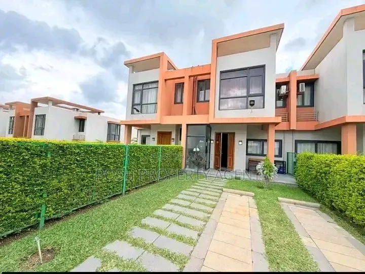 4bdrm Duplex in Lubowa, Central Division for rent in Central Division