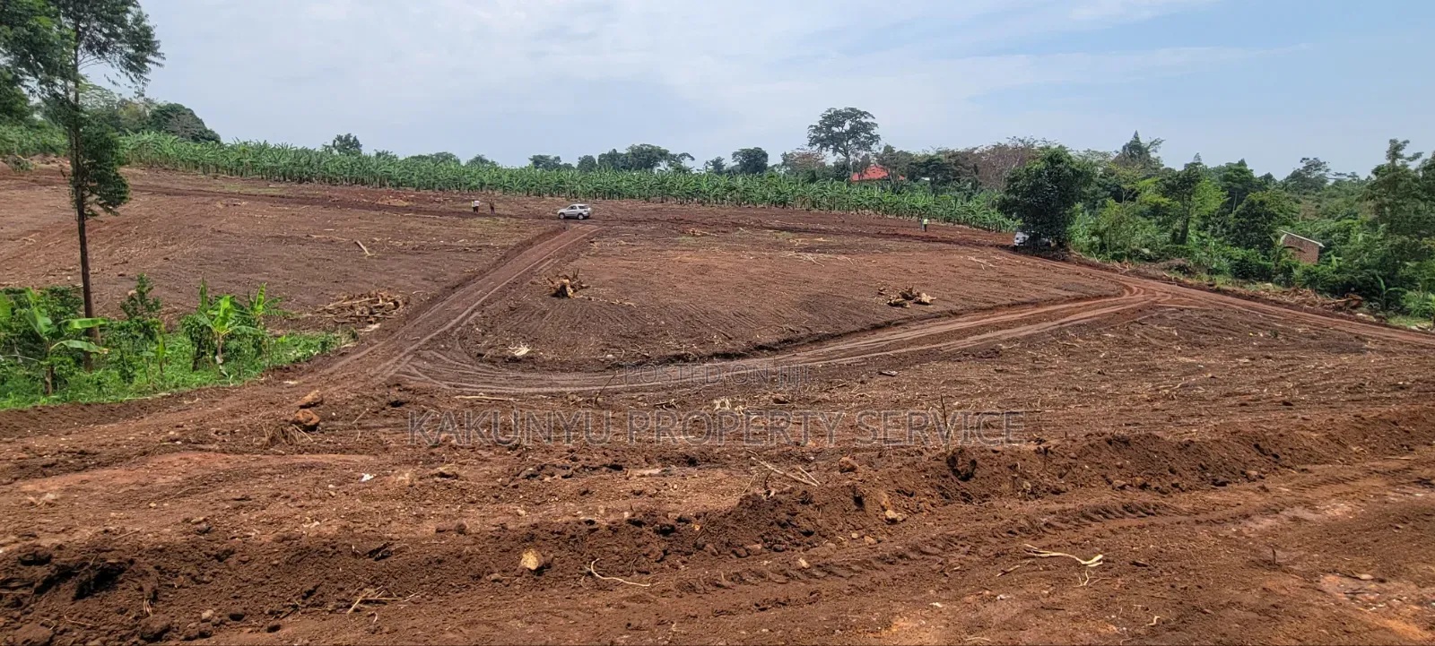 10m With a READY TITLE in Wakiso / Wakiso