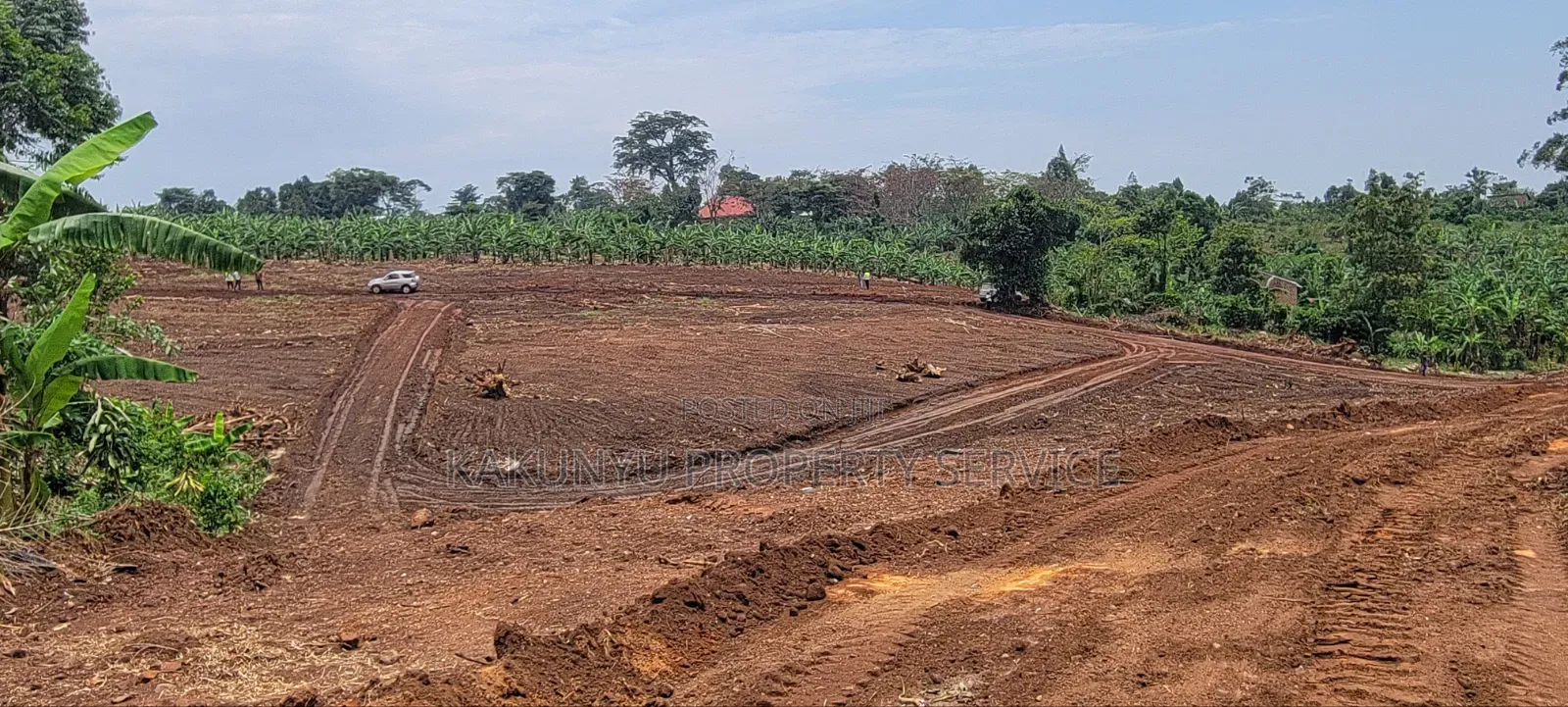 10m With a READY TITLE in Wakiso / Wakiso