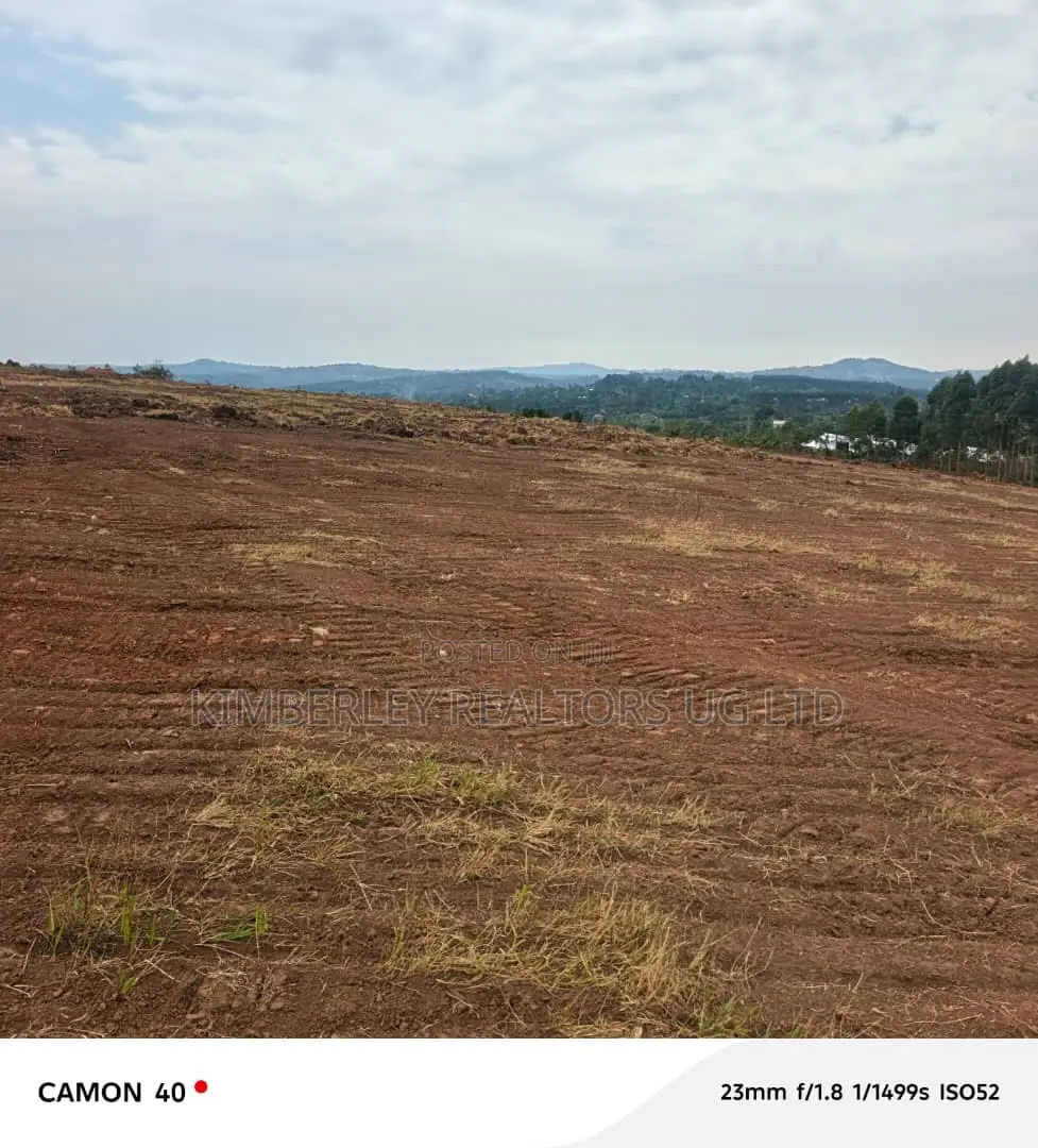 Plots for Sale – Bujjuko Estates in Division A
