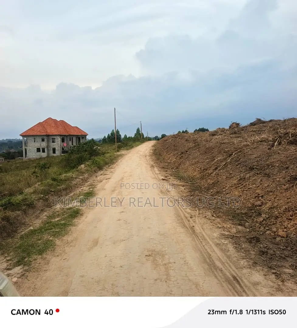 Plots for Sale – Bujjuko Estates in Division A