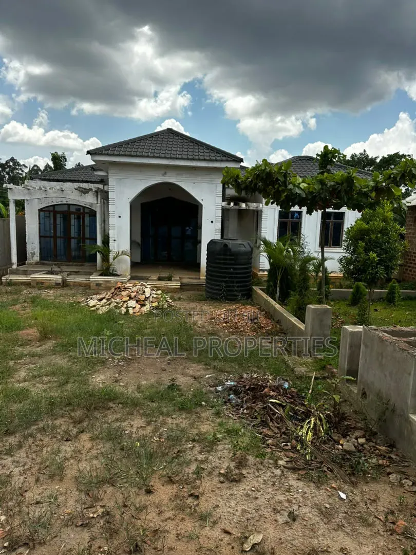 3bdrm House in Gayaza Kiwenda 155M, Kawempe for sale in Kawempe