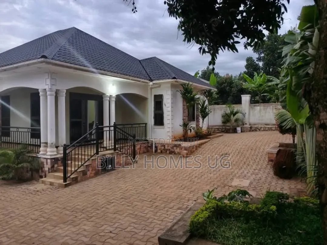 4bdrm House in Nangabo for sale in Nangabo